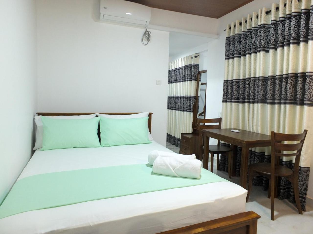 Rest For Guests - Homestay Deiyannewela Exterior photo